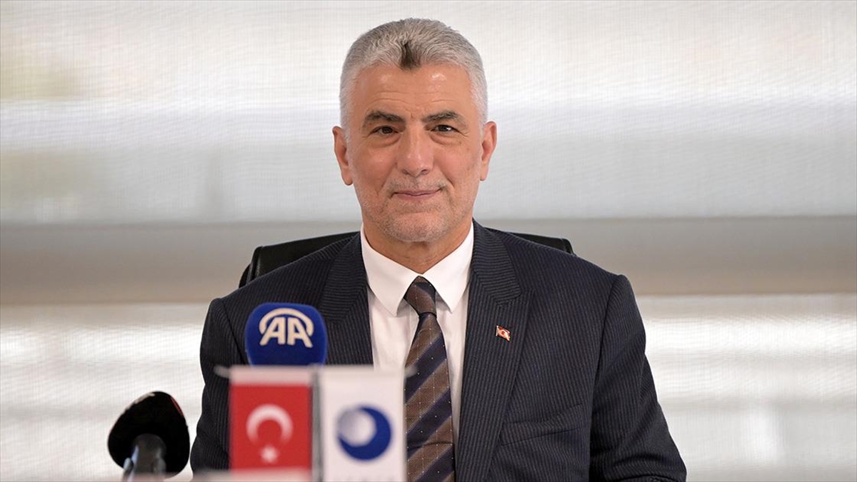Ticaret Bakanı Ömer Bolat, bu yıl 267 milyar dolarlık mal,
