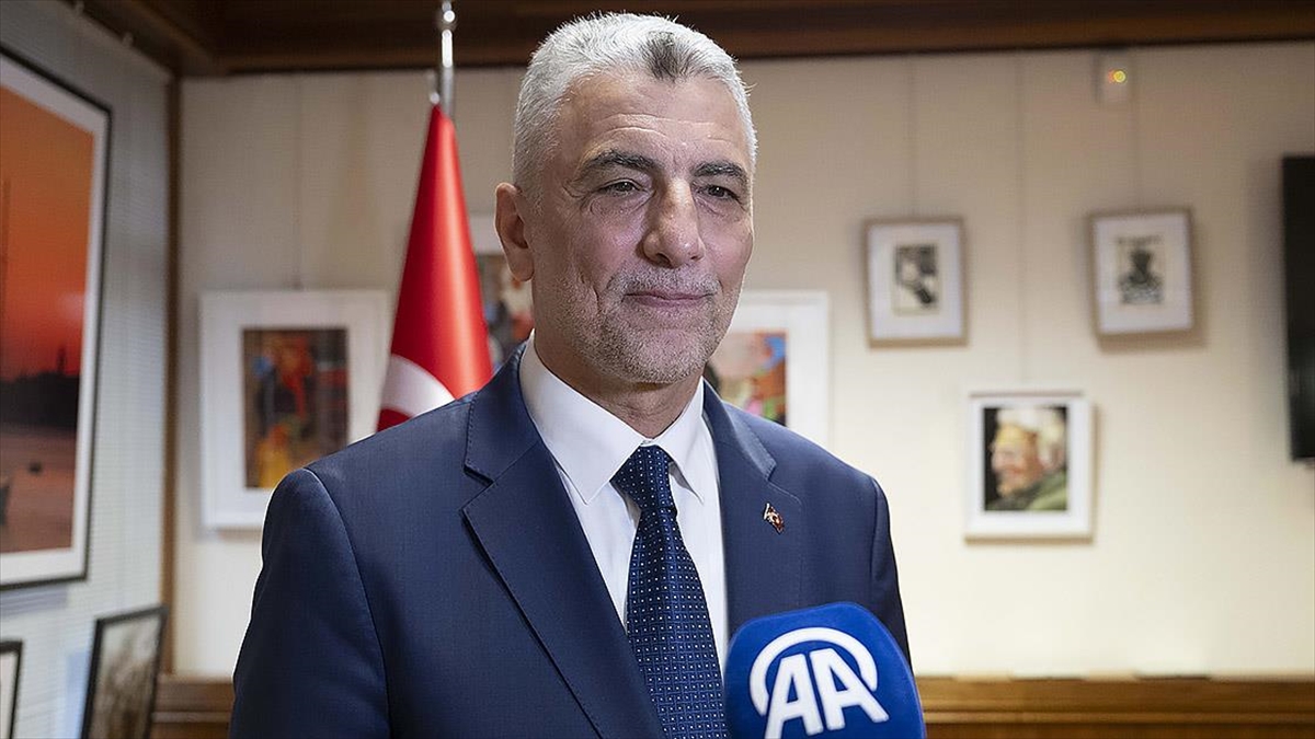 ANKARA (AA) – Ticaret Bakanı Ömer Bolat, 15 Mart Dünya