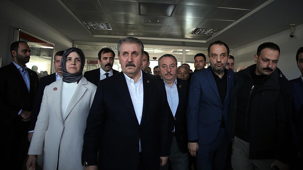Seçim çalışmaları için bulunduğu Tokat'ta geçirdiği kazada yaralanan BBP Genel