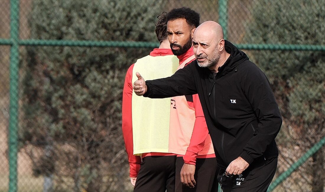 Trendyol Süper Lig takımlarından VavaCars Karagümrük, yeni teknik direktörü Tolunay