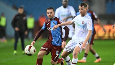 Trendyol Süper Lig'in 29. haftasında Trabzonspor, VavaCars Fatih Karagümrük'ü 5-1