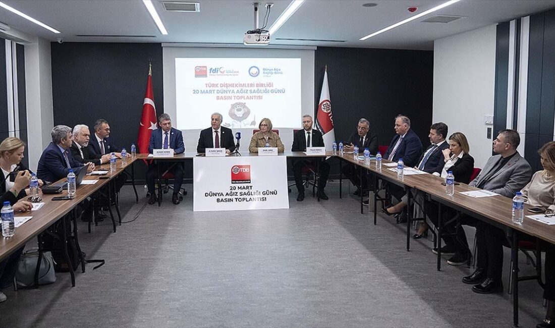 Türk Diş Hekimleri Birliği (TDB) Genel Başkanı Tarık İşmen, Türk