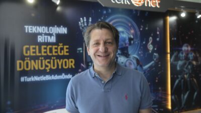 İSTANBUL (AA) – TurkNet'in iletişim destekçisi olduğu "FIRST Robotics Competition"