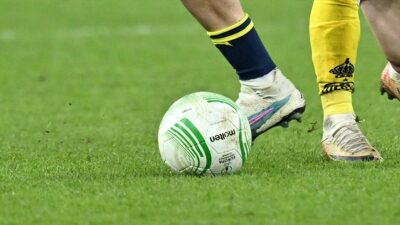 Avrupa futbolunun kulüp düzeyindeki üç numaralı organizasyonunda, TSİ 23.00'te başlayan