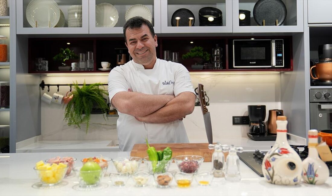 Yemek yazarı ve şef Rafet İnce, "Osmanlı'da obeziteyi tetikleyen bir