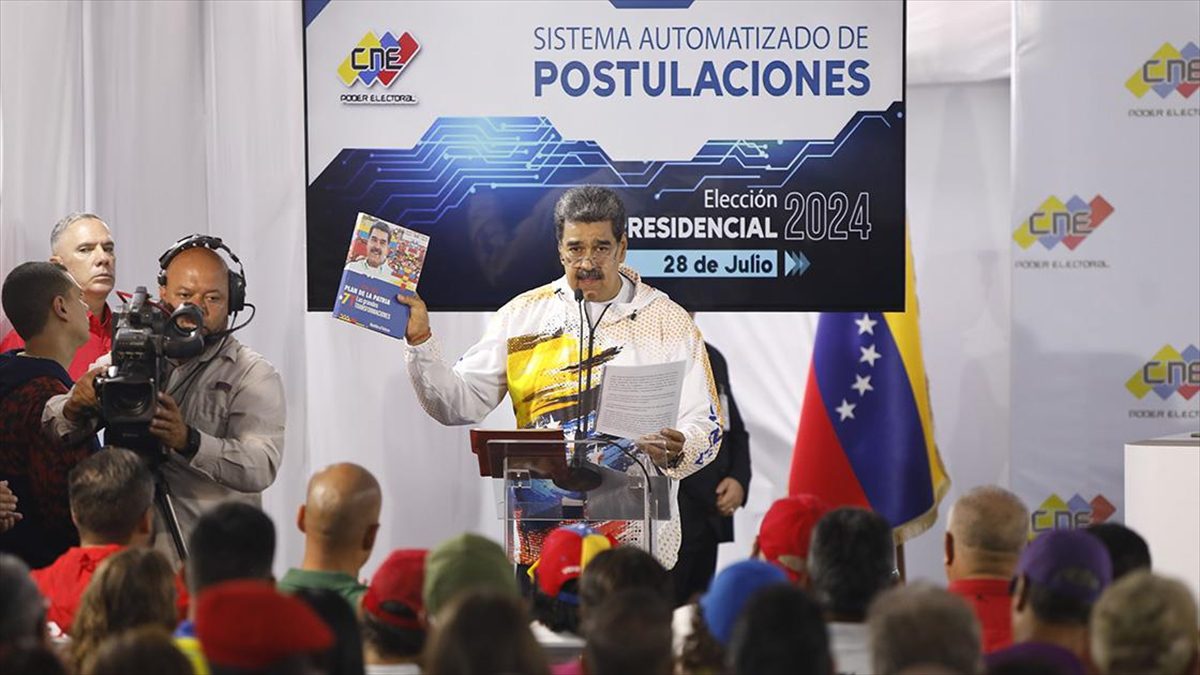 BOGOTA (AA) – Maduro, partililerin yoğun desteği altında Ulusal Seçim