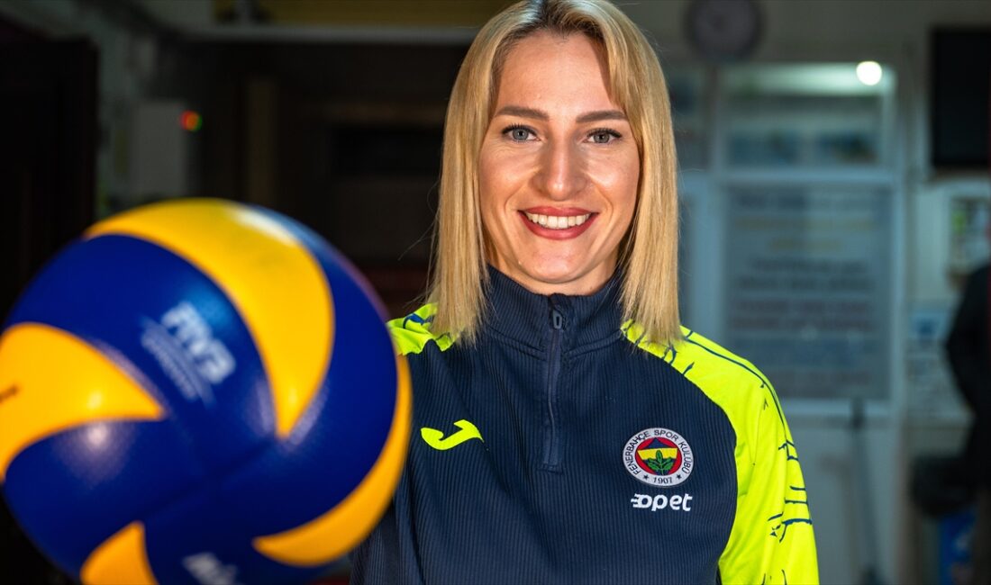 FIVB dünya sıralamasında 1 numarada yer alan A Milli Kadın