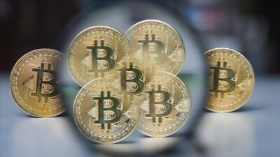 Finans piyasalarında gözler, yaklaşık 4 yılda bir gerçekleşen Bitcoin'de "ödül