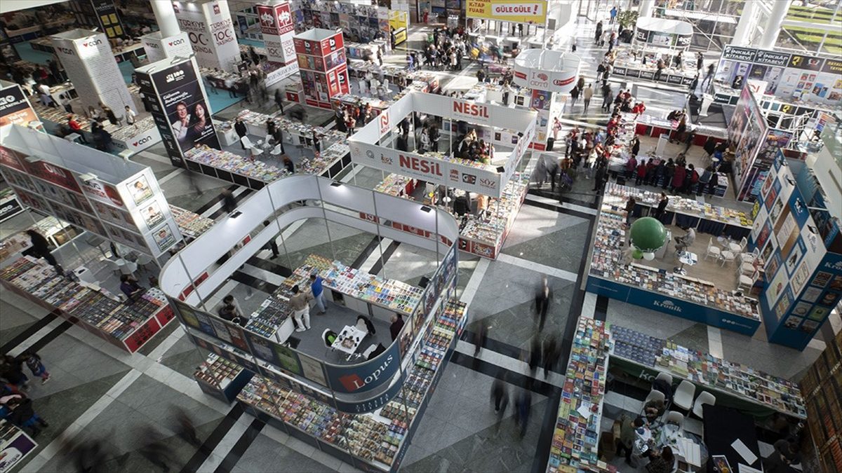 Ankara Kitap Fuarı, 26 Nisan'da ATO Congresium'da kapılarını açacak.