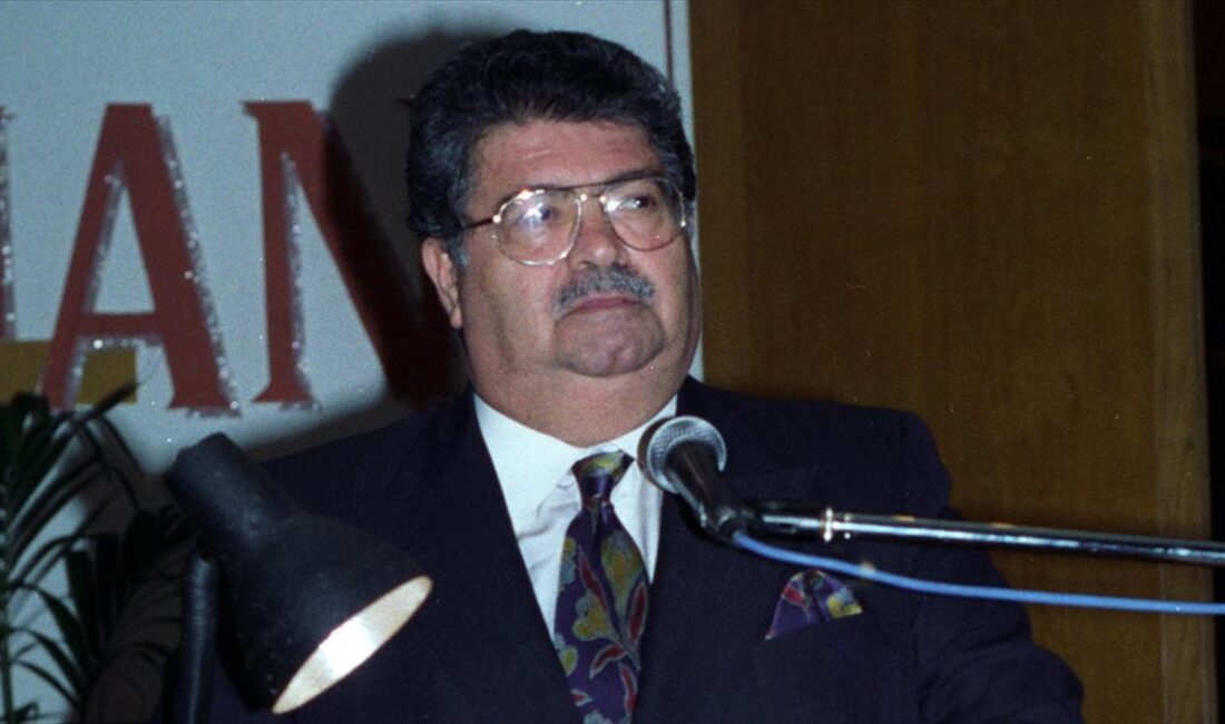 8. Cumhurbaşkanı Turgut Özal'ın vefatının üzerinden 31 yıl geçti.