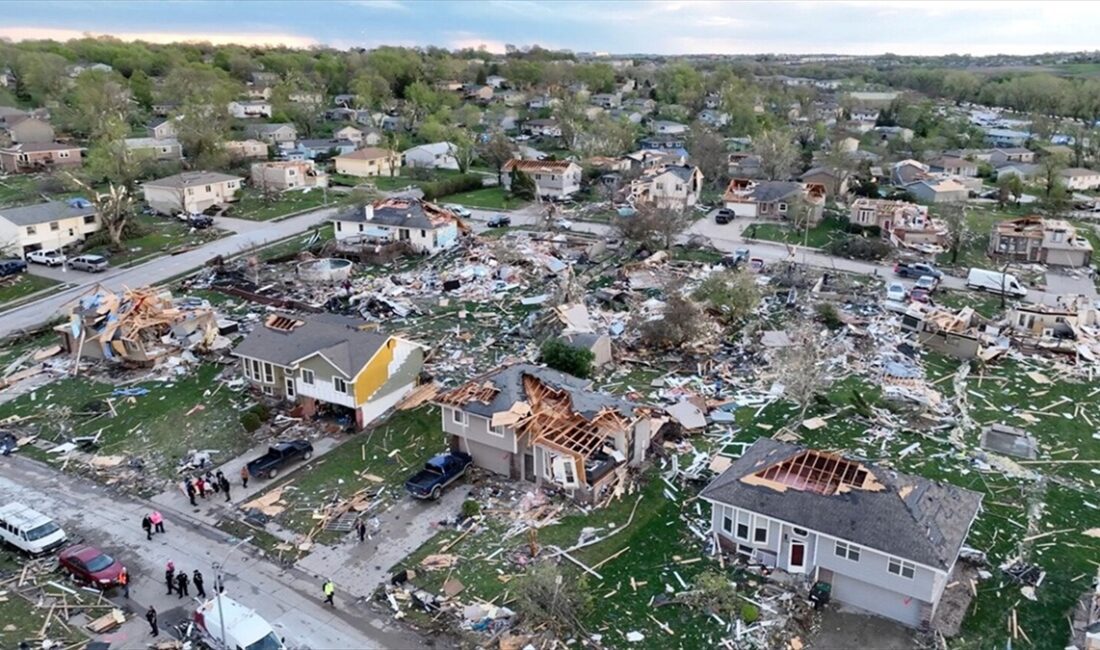ABD'nin Oklahoma eyaletinde meydana gelen ve güneydeki Holdenville kasabasını vuran
