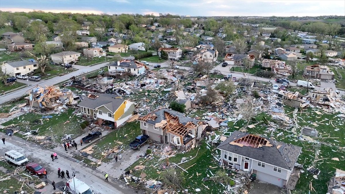 ABD'nin Oklahoma eyaletinde meydana gelen ve güneydeki Holdenville kasabasını vuran