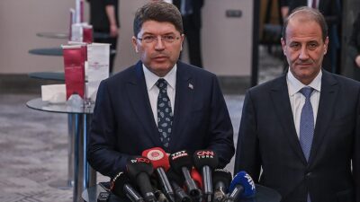 Adalet Bakanı Yılmaz Tunç, DEM Parti'nin kapatılması çağrısına ilişkin, "Kapatılan