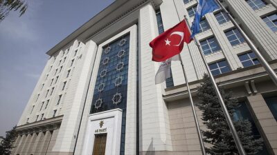 AK Parti'nin üzerinde çalışmalarını sürdürdüğü sağlık, ticaret, milli savunma, ulaştırma