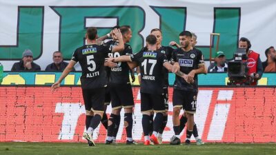 Trendyol Süper Lig'in 33. haftasında Corendon Alanyaspor, konuk olduğu TÜMOSAN