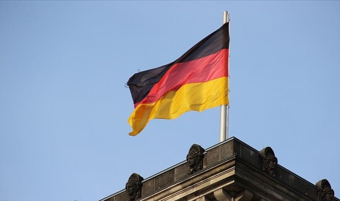 BERLIN (AA) – Halle Eyalet Mahkemesindeki ilk duruşmada, Höcke’nin avukatları,