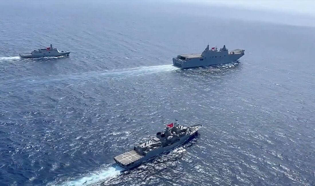 Milli Savunma Bakanlığı, Anadolu Görev Grubu'nun İyon Denizi'nde gerçekleştirilen eğitimlere