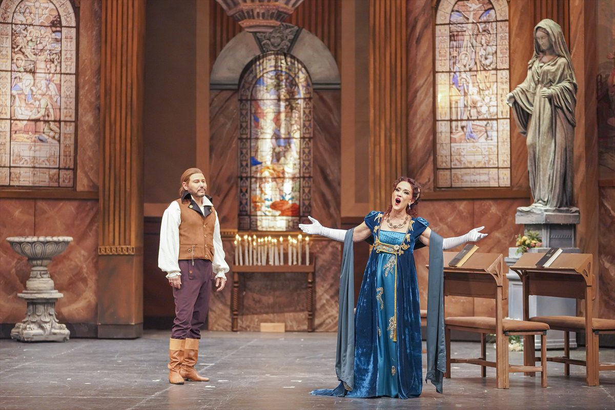 Antalya Devlet Opera ve Balesi “Tosca” operasını sahneleyecek