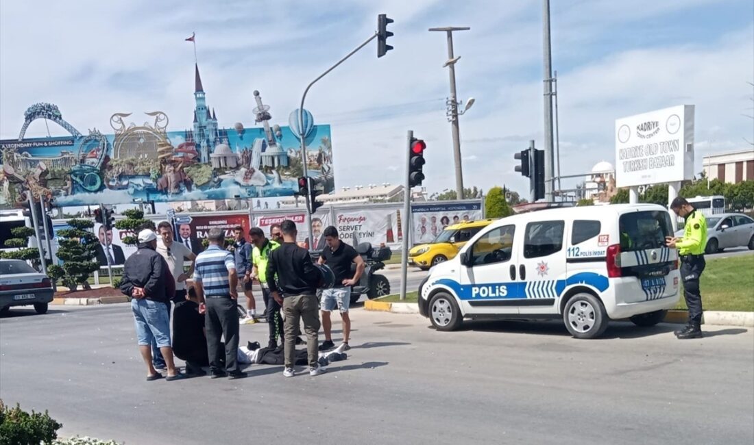 ANTALYA (AA) – Antalya'nın Serik ilçesinde otomobille motosikletin çarpışması sonucu