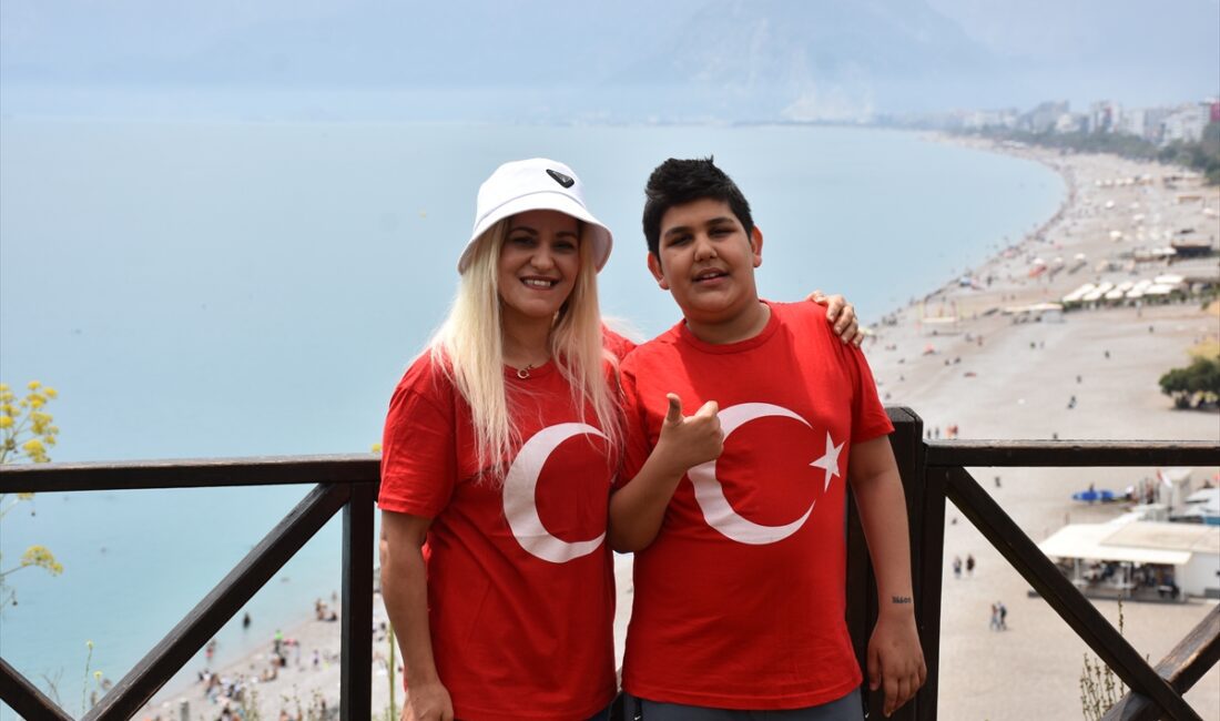 ANTALYA (AA) – Antalya'da 23 Nisan Ulusal Egemenlik ve Çocuk