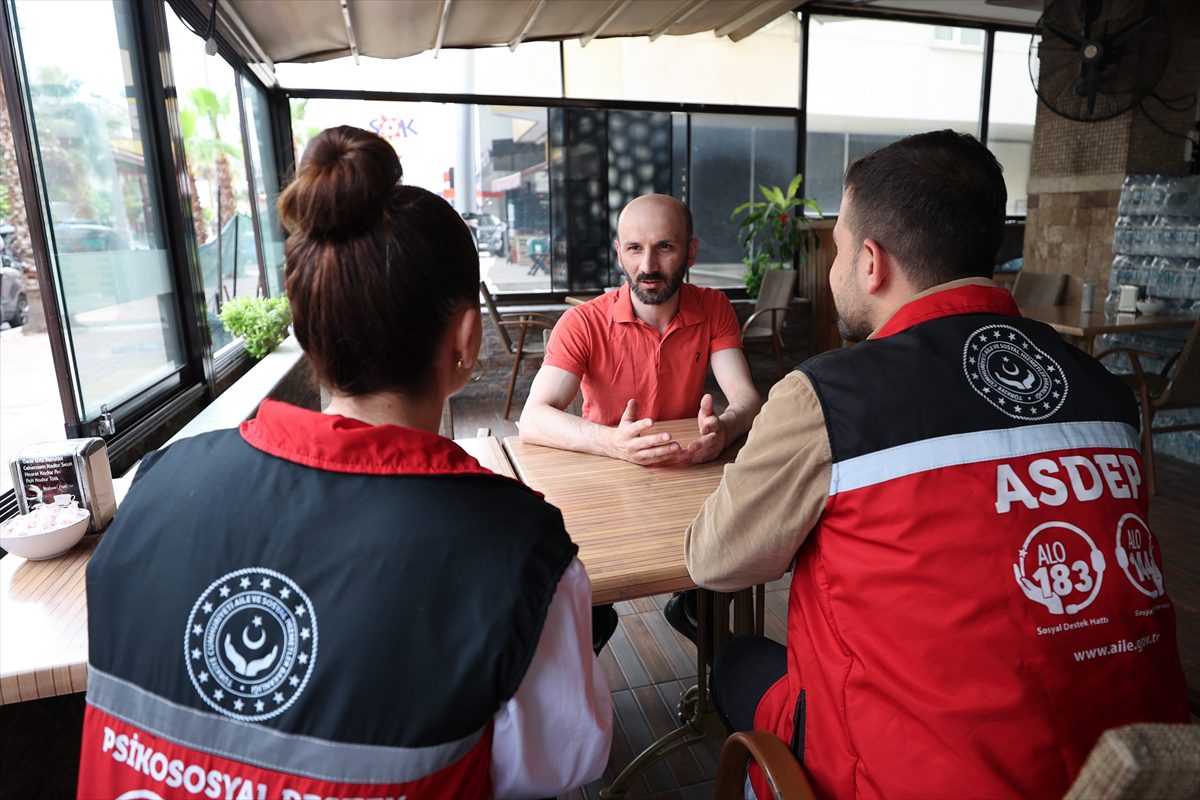 Antalya'daki teleferik kazasında kabinde mahsur kalan aile yaşadıklarını unutamıyor