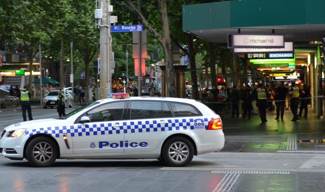 Avustralya'nın Sydney kentinde bir alışveriş merkezinde düzenlenen bıçaklı saldırıda 6