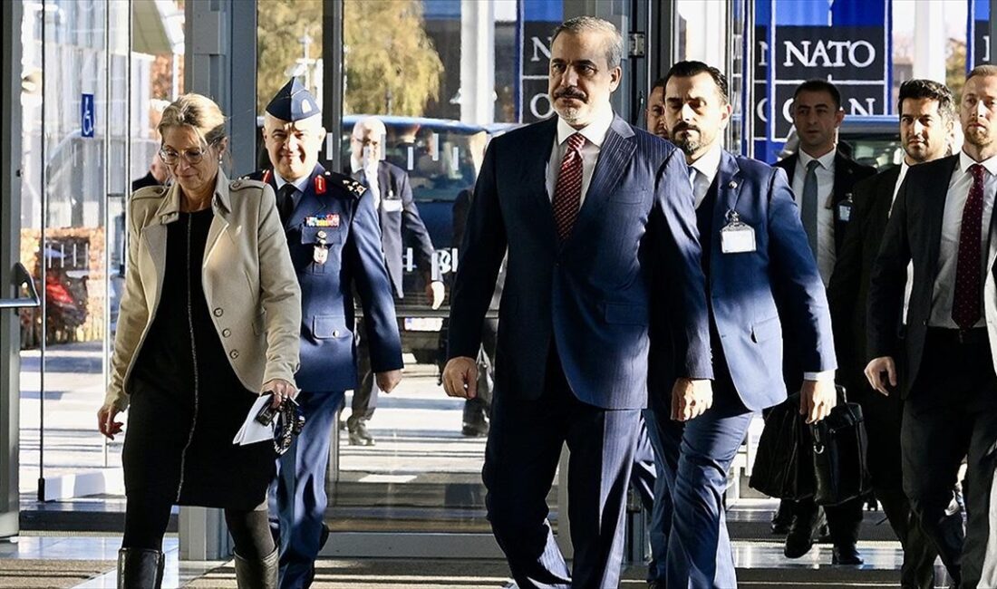 Dışişleri Bakanı Hakan Fidan, Belçika'nın başkenti Brüksel'de 3 ve 4