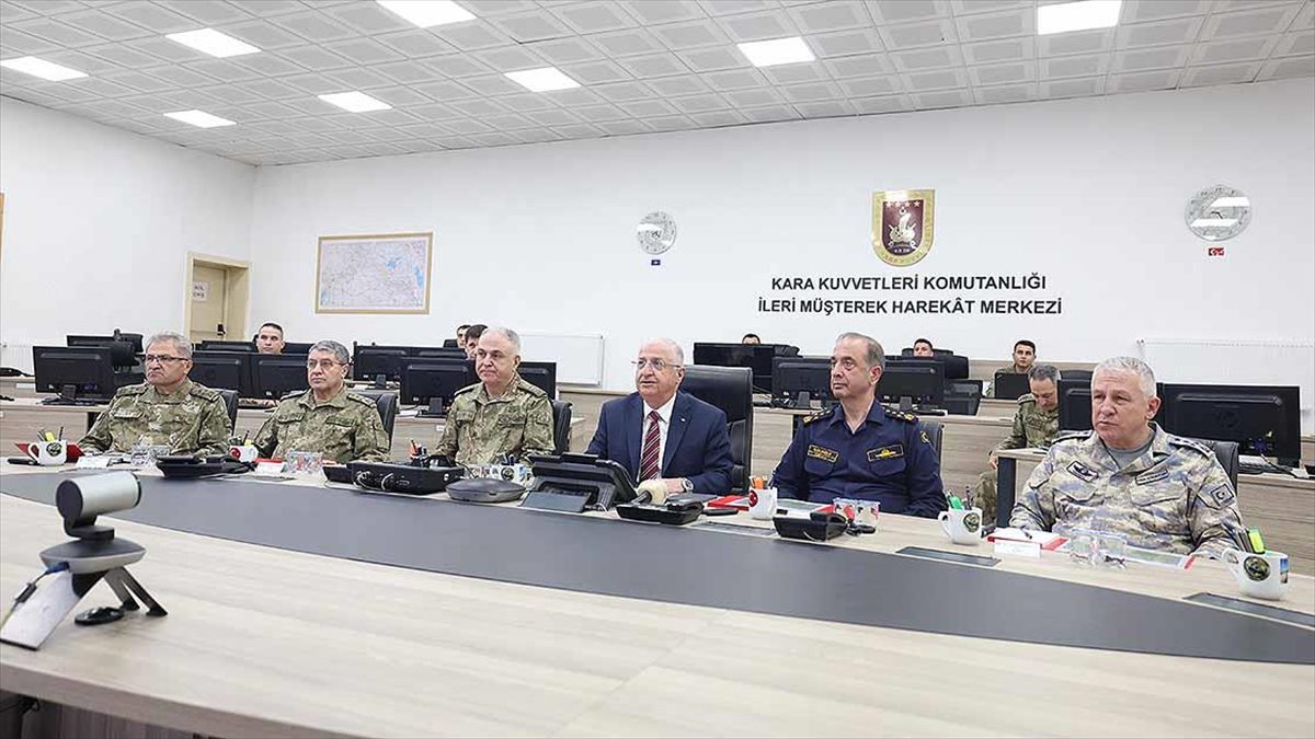 Milli Savunma Bakanı Yaşar Güler, "Terör örgütünün eylem ve hareket