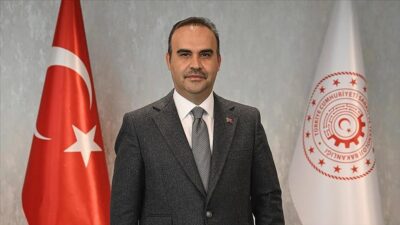 Sanayi ve Teknoloji Bakanı Kacır, "2024 yılı ilk çeyreğinde yıllık
