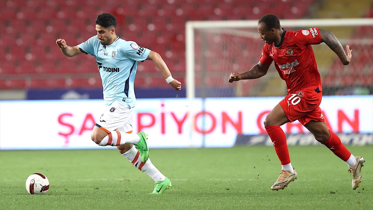 MERSIN (AA) – Trendyol Süper Lig’in 34. haftasında RAMS Başakşehir,