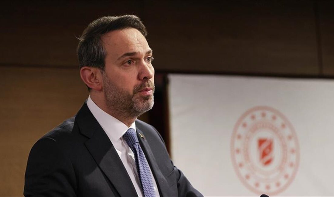 Enerji ve Tabii Kaynaklar Bakanı Alparslan Bayraktar, Türk-Yunan Enerji Forumu'nun