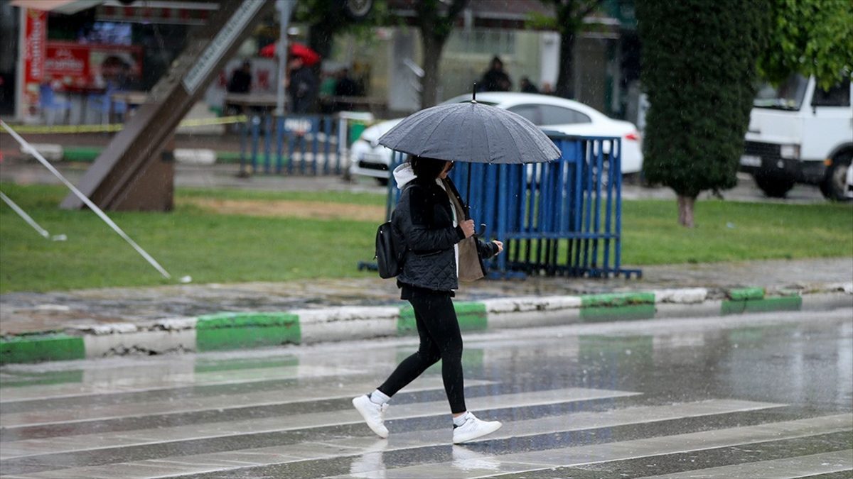 İç Anadolu, Doğu Akdeniz ve Batı Karadeniz'in bazı kesimlerinde yarın