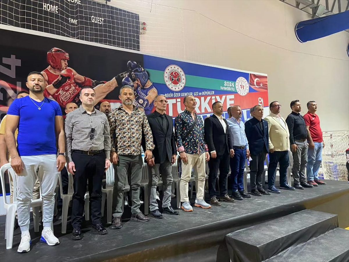 ANTALYA (AA) – Antalya'da düzenlenen Bekir Özer Türkiye Muaythai Şampiyonası'nın