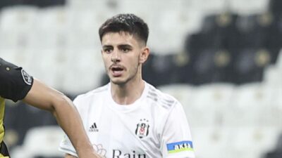 Beşiktaş Kulübü, 21 yaşındaki futbolcu Berkay Vardar ile yollarını ayırdığını