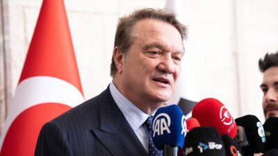 Beşiktaş Kulübü Başkanı Hasan Arat, Türkiye Futbol Federasyonunun (TFF) Trendyol