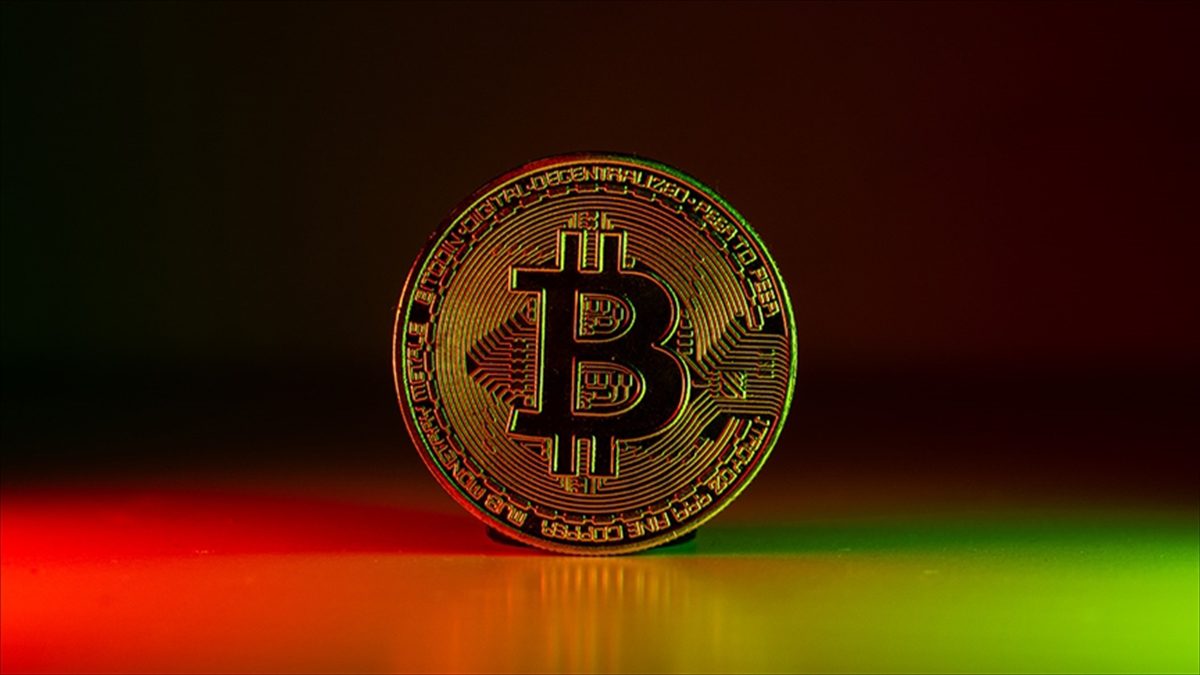 En büyük kripto para birimi Bitcoin'in fiyatı, son 24 saatte
