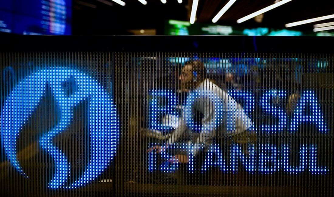 Borsa İstanbul'da BIST 100 endeksi, günün ilk yarısında 10.132,88 puanla