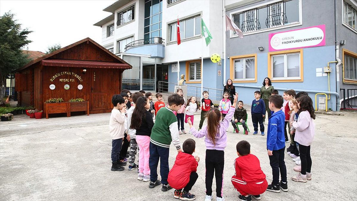 Giresun'da, "Kültür Dostu Okul Projesi" kapsamında oluşturulan sınıf dışı mekanlarda