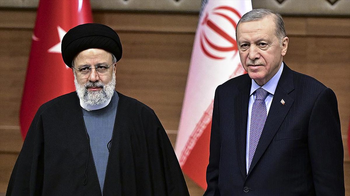 Cumhurbaşkanı Recep Tayyip Erdoğan, İran Cumhurbaşkanı İbrahim Reisi ile telefon