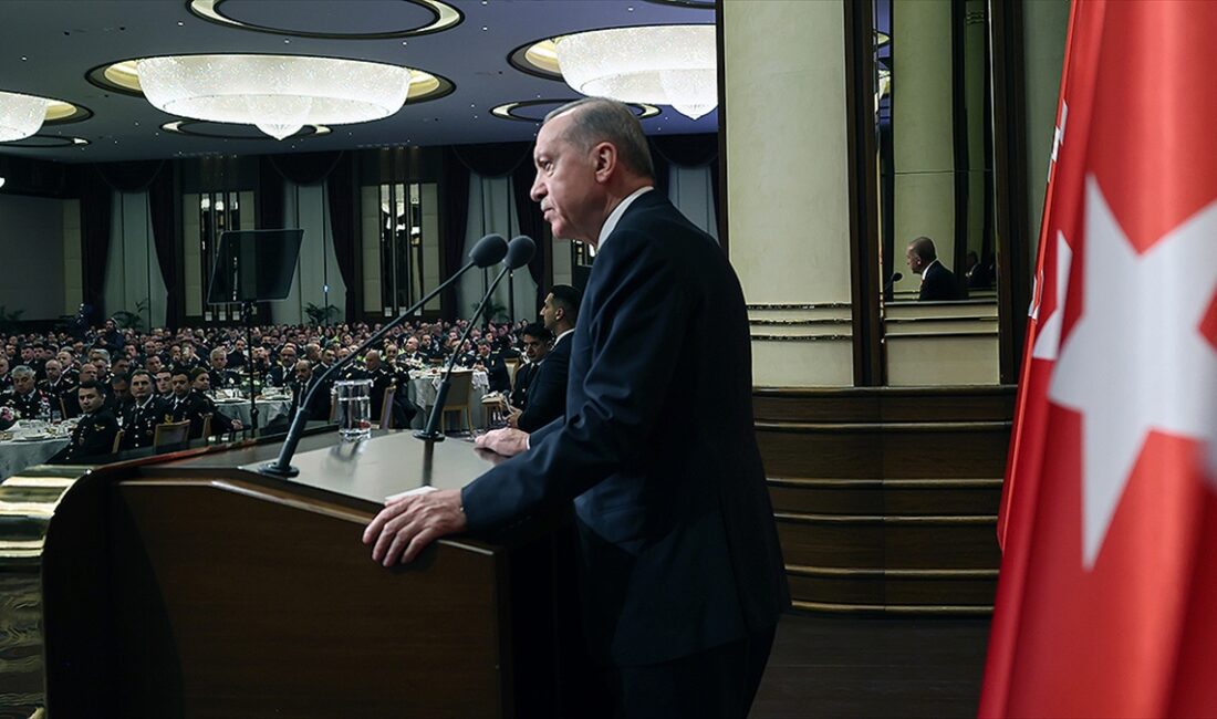 Cumhurbaşkanı Erdoğan, "Türkiye'nin ve bölgenin geleceğinde teröre yer olmadığını, herkese
