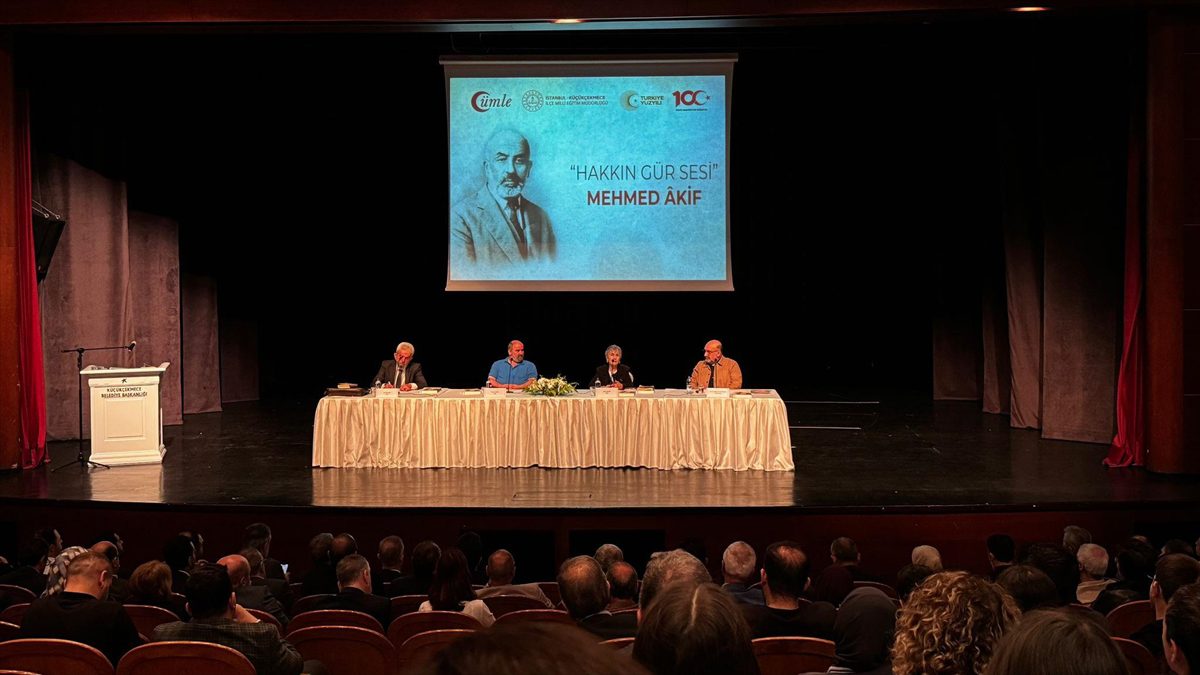 İSTANBUL (AA) – Cennet Kültür ve Sanat Merkezi’nde gerçekleştirilen panelde