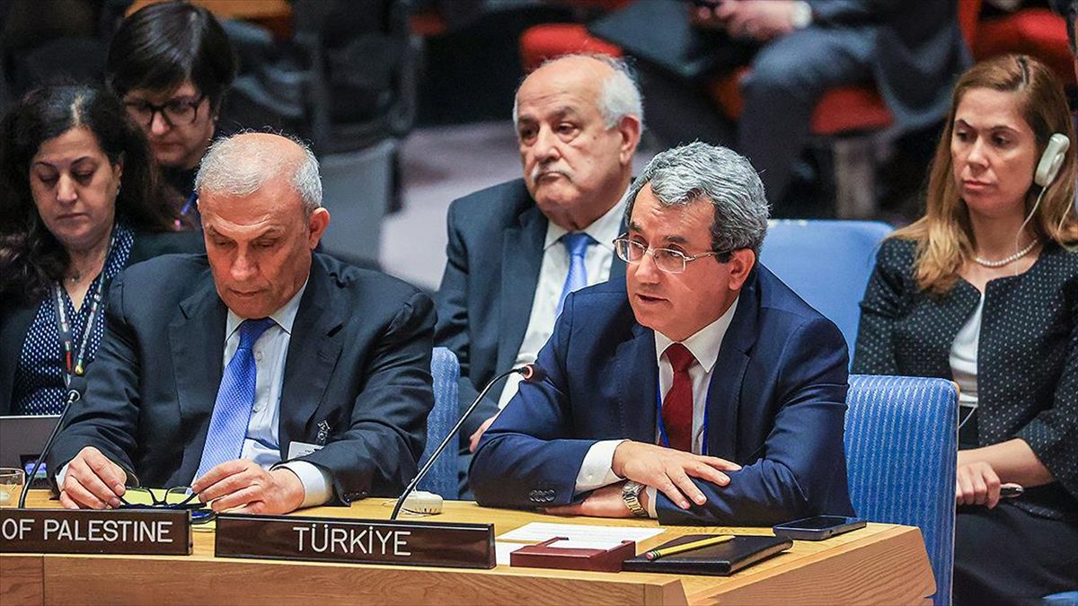 Dışişleri Bakan Yardımcısı Büyükelçi Ahmet Yıldız, uluslararası toplumun Gazze konusunda