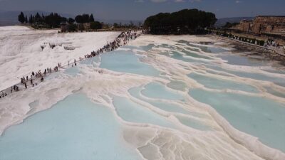 Ramazan Bayramı'nda turistik tesislerde yüzde 100 doluluk oranlarına ulaşan Egeli