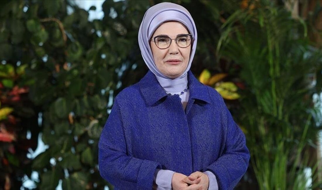 Emine Erdoğan, Anadolu Ajansının İsrail'in Gazze'de işlediği savaş suçlarını tüm
