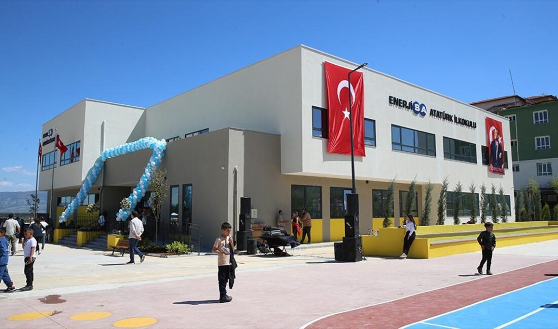 Sabancı Vakfı ve Enerjisa Enerji işbirliğiyle yaptırılan 5 derslikli Enerjisa