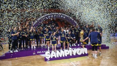 ING Kadınlar Basketbol Süper Ligi play-off final serisi üçüncü maçında