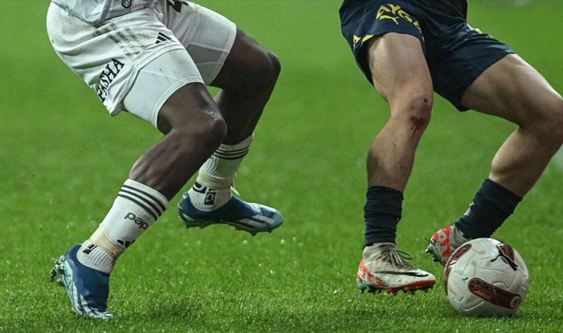 Fenerbahçe, yarın Trendyol Süper Lig'in 34. haftasındaki derbi müsabakasında sahasında