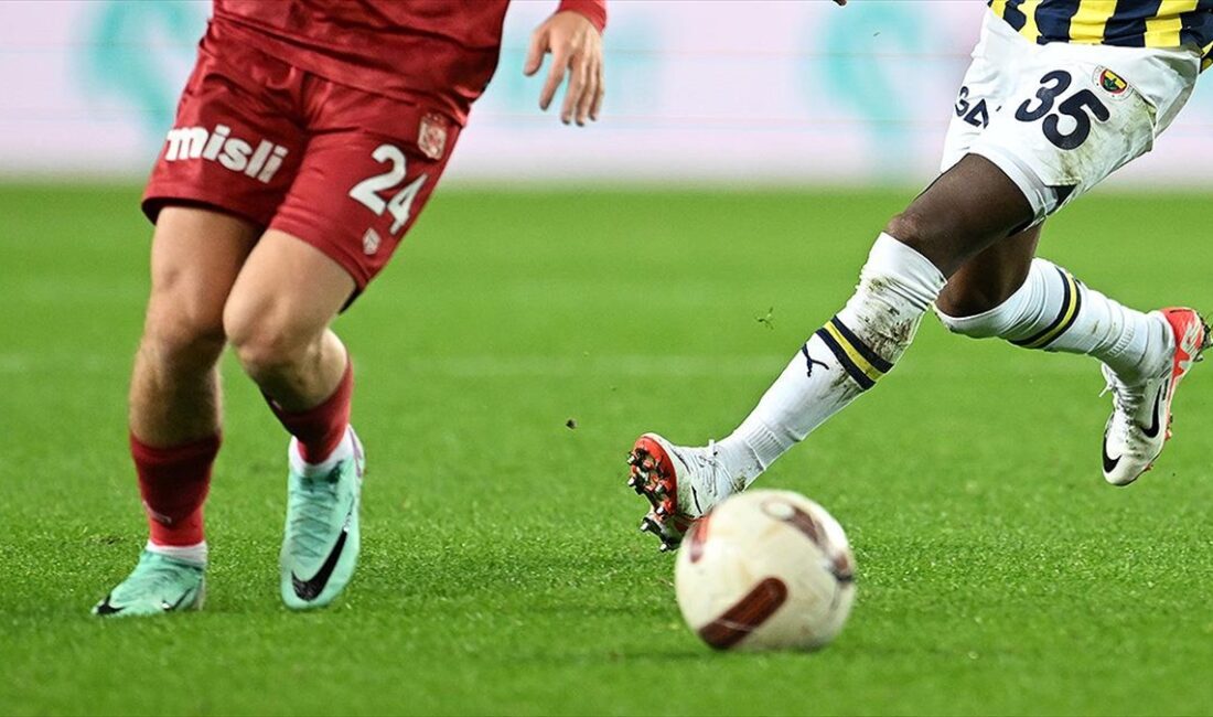 Fenerbahçe, Trendyol Süper Lig'in 33. haftasında yarın deplasmanda EMS Yapı