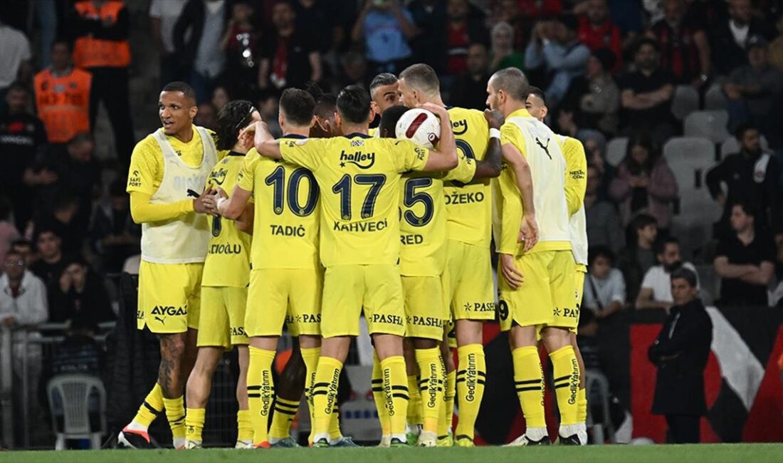 İSTANBUL (AA) – 13. dakikada sol kanatta topla buluşan Levent