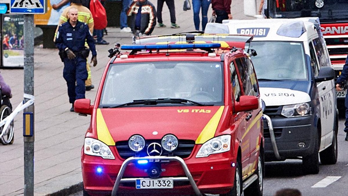 Finlandiya'nın Vantaa kentinde bir okulda düzenlenen silahlı saldırıda çok sayıda